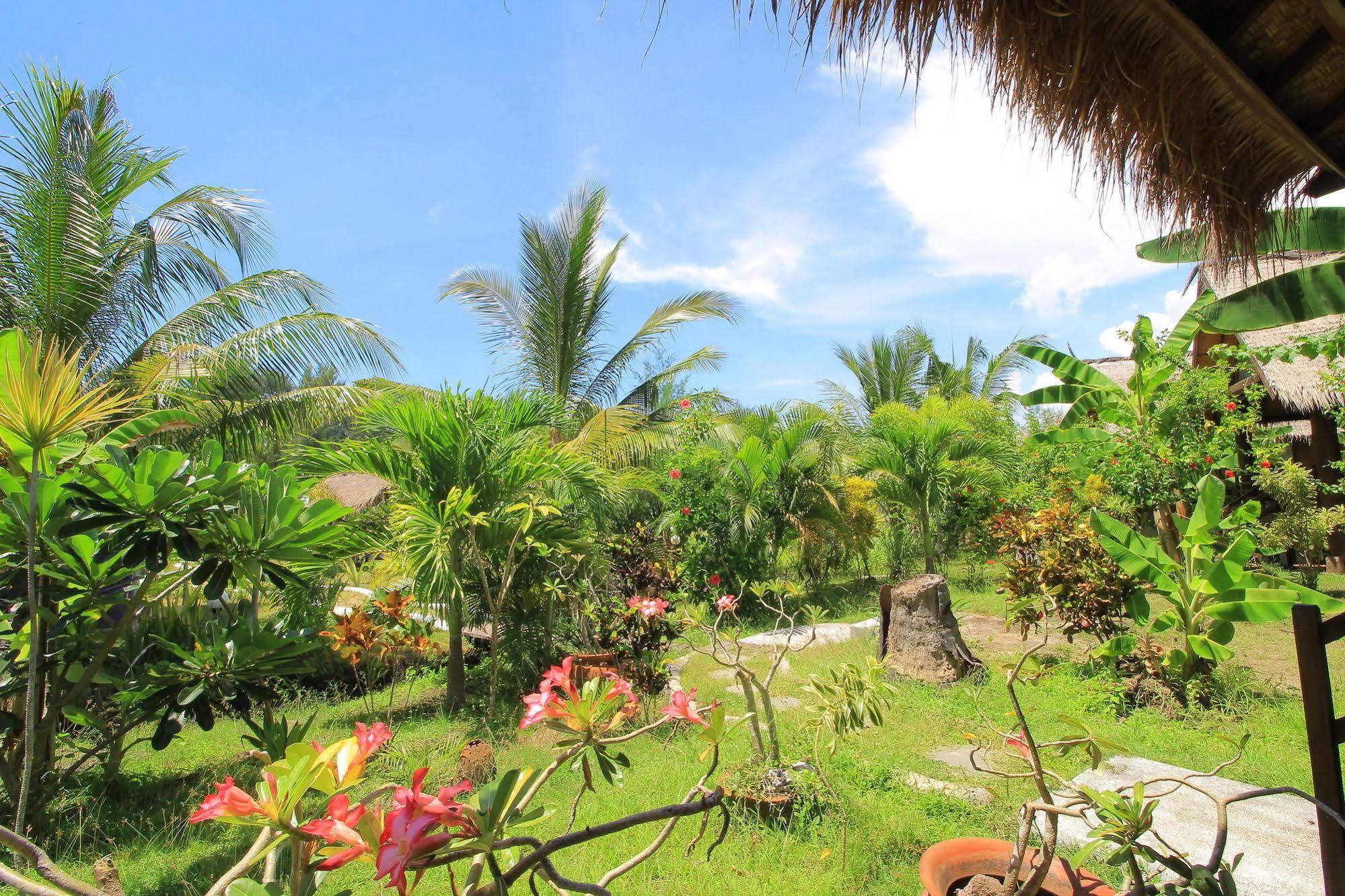 Adeng-Adeng Bungalows Gili Meno Exterior foto